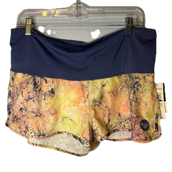 Roxy Woman’s Swim Shorts Multi-Color NWT Size Large - Picture 1 of 3